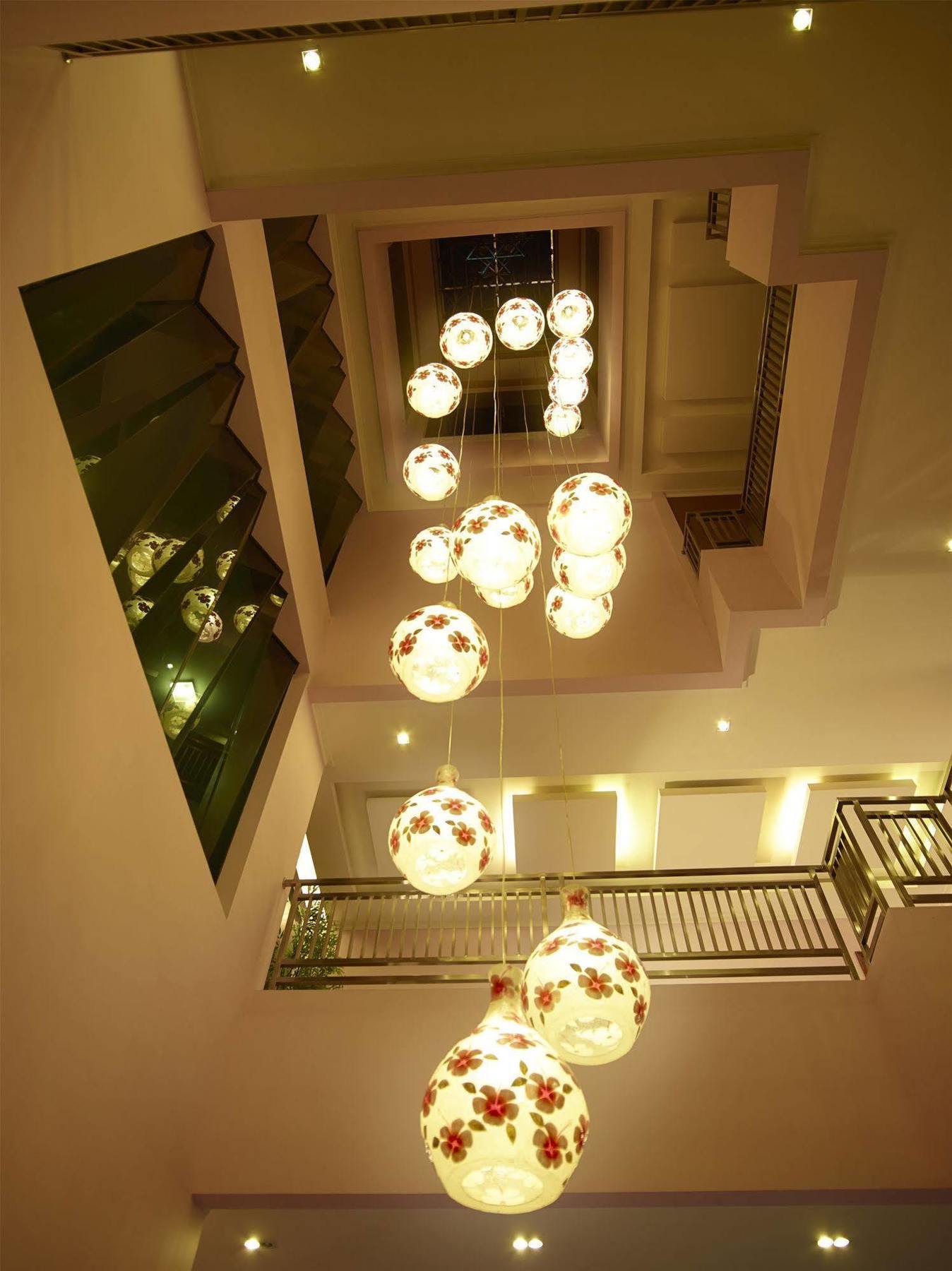 ג'קרטה Sahati Hotel מראה חיצוני תמונה
